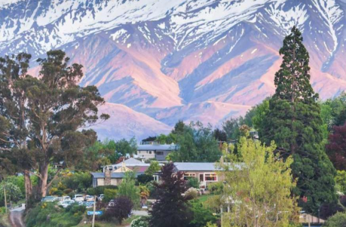 Strong Sales Surge in Gisborne as Market Holds Steady Nationwide